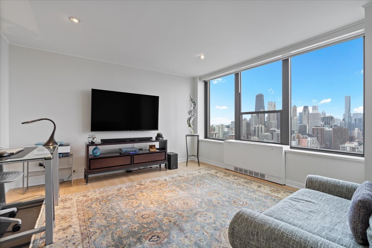 1560 N Sandburg Terrace Unit: 4301-4303