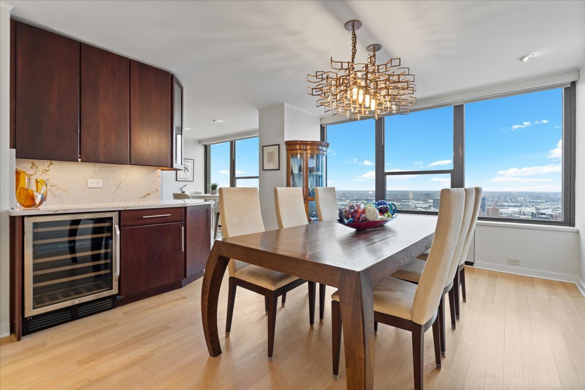 1560 N Sandburg Terrace Unit: 4301-4303