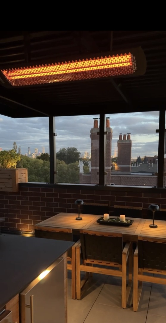 2650 N Racine Avenue Unit: 3