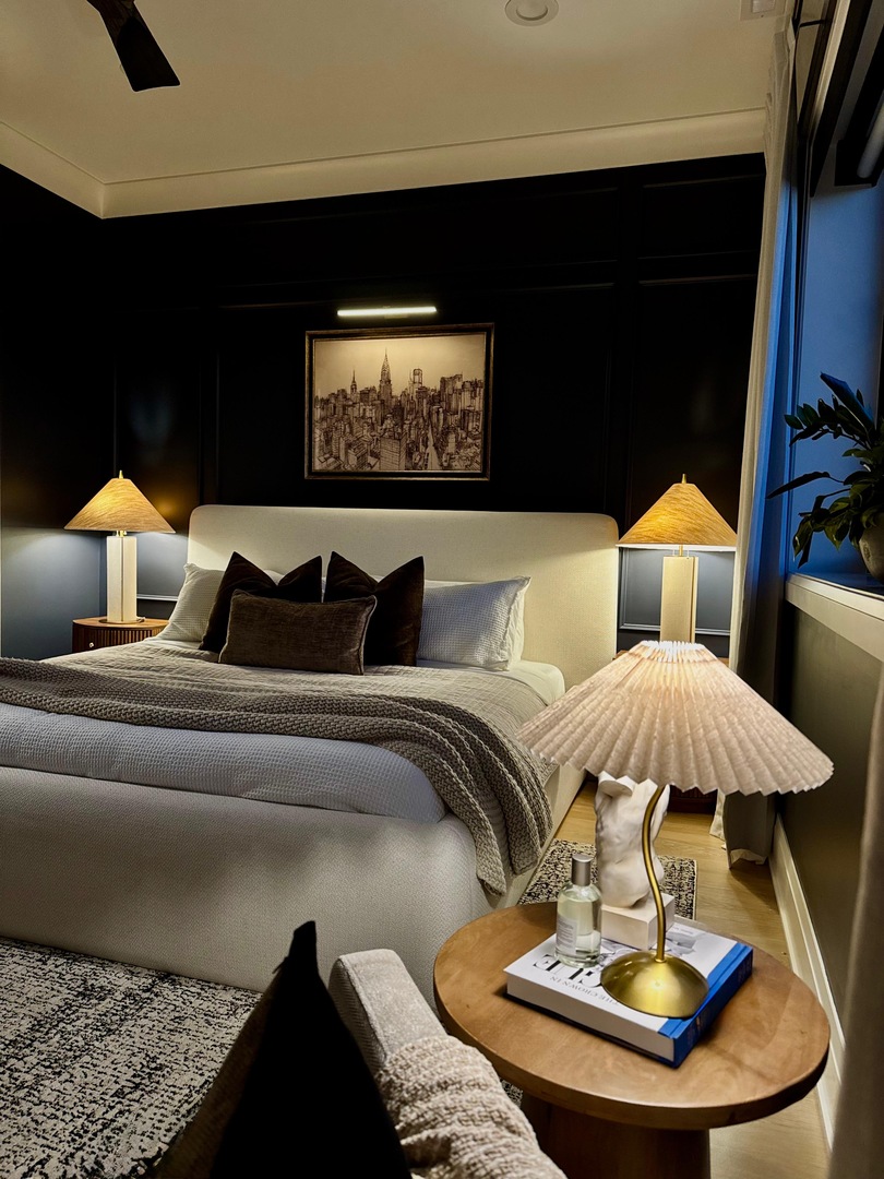 2650 N Racine Avenue Unit: 3