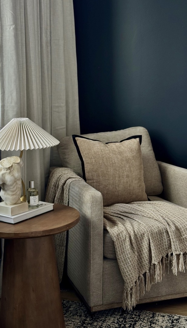 2650 N Racine Avenue Unit: 3