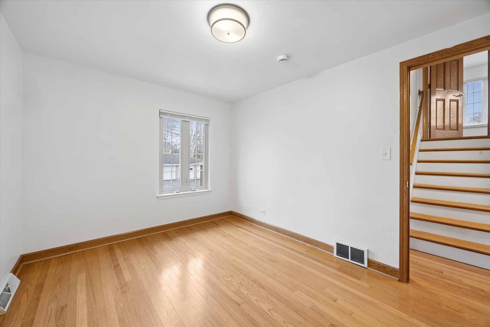 4413 Clausen Avenue Unit: 4413
