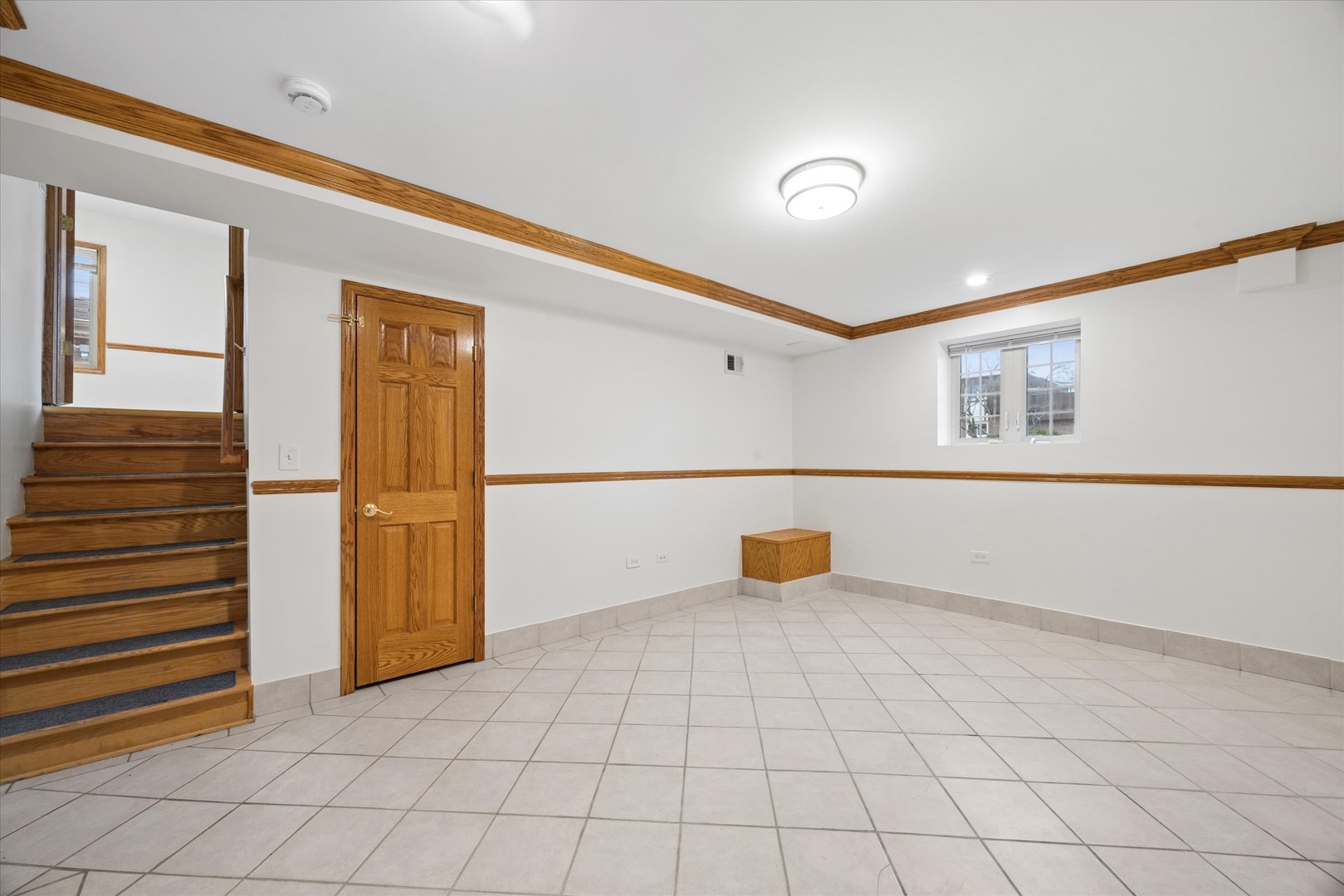 4413 Clausen Avenue Unit: 4413