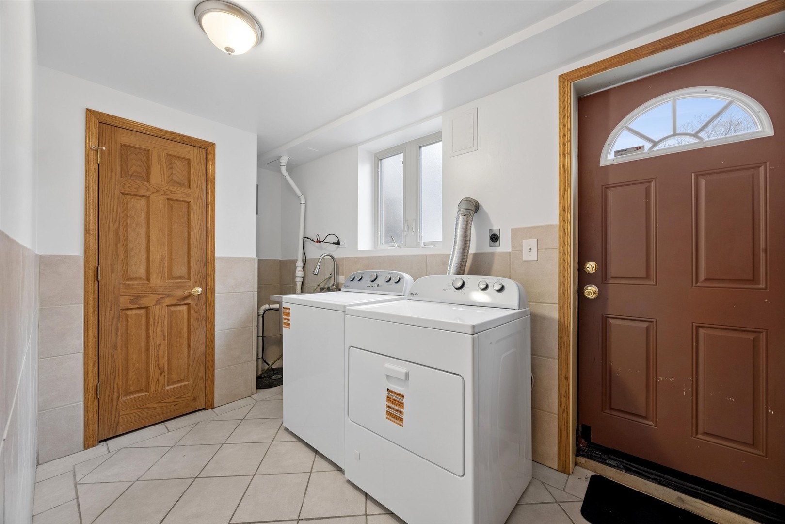 4413 Clausen Avenue Unit: 4413