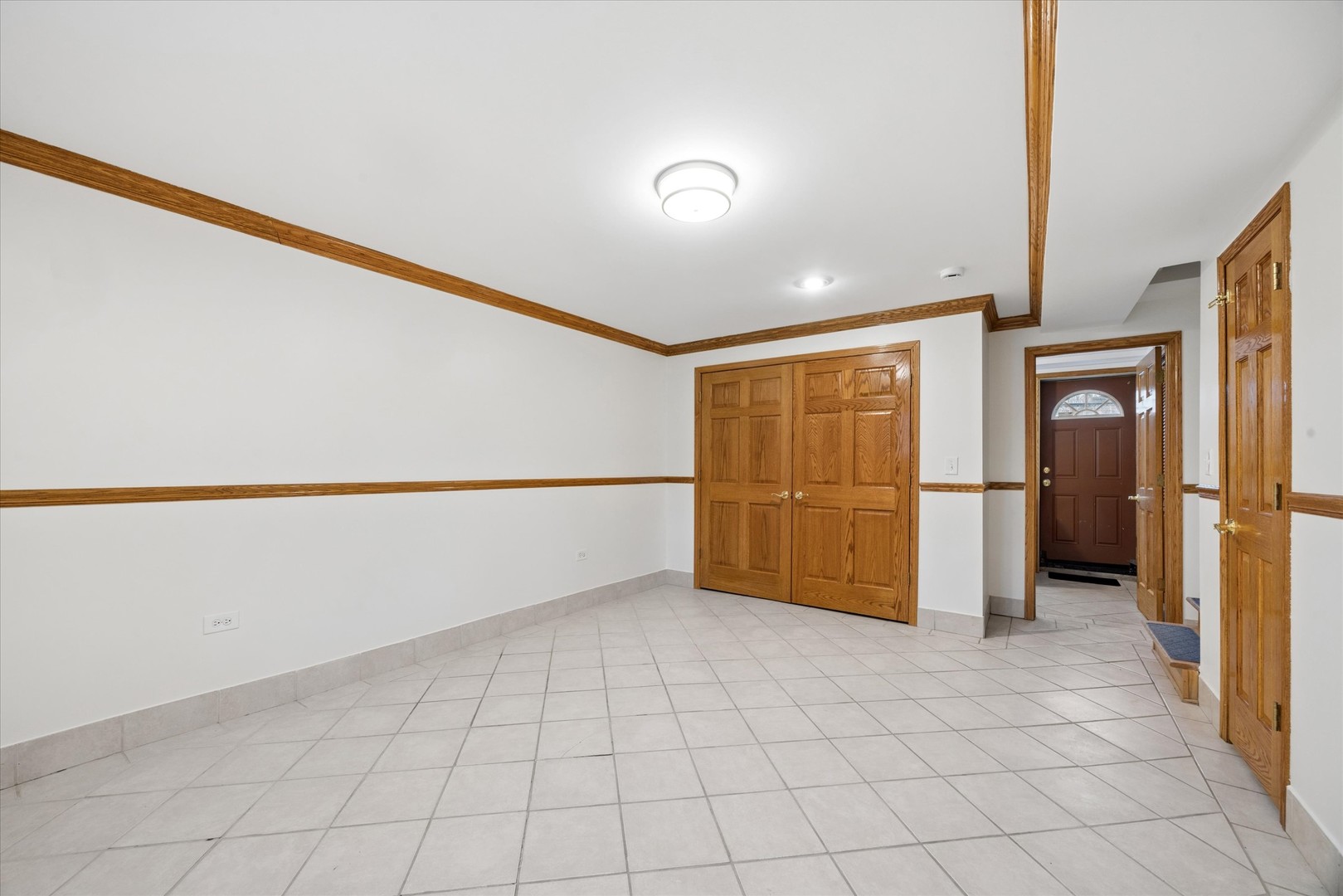 4413 Clausen Avenue Unit: 4413