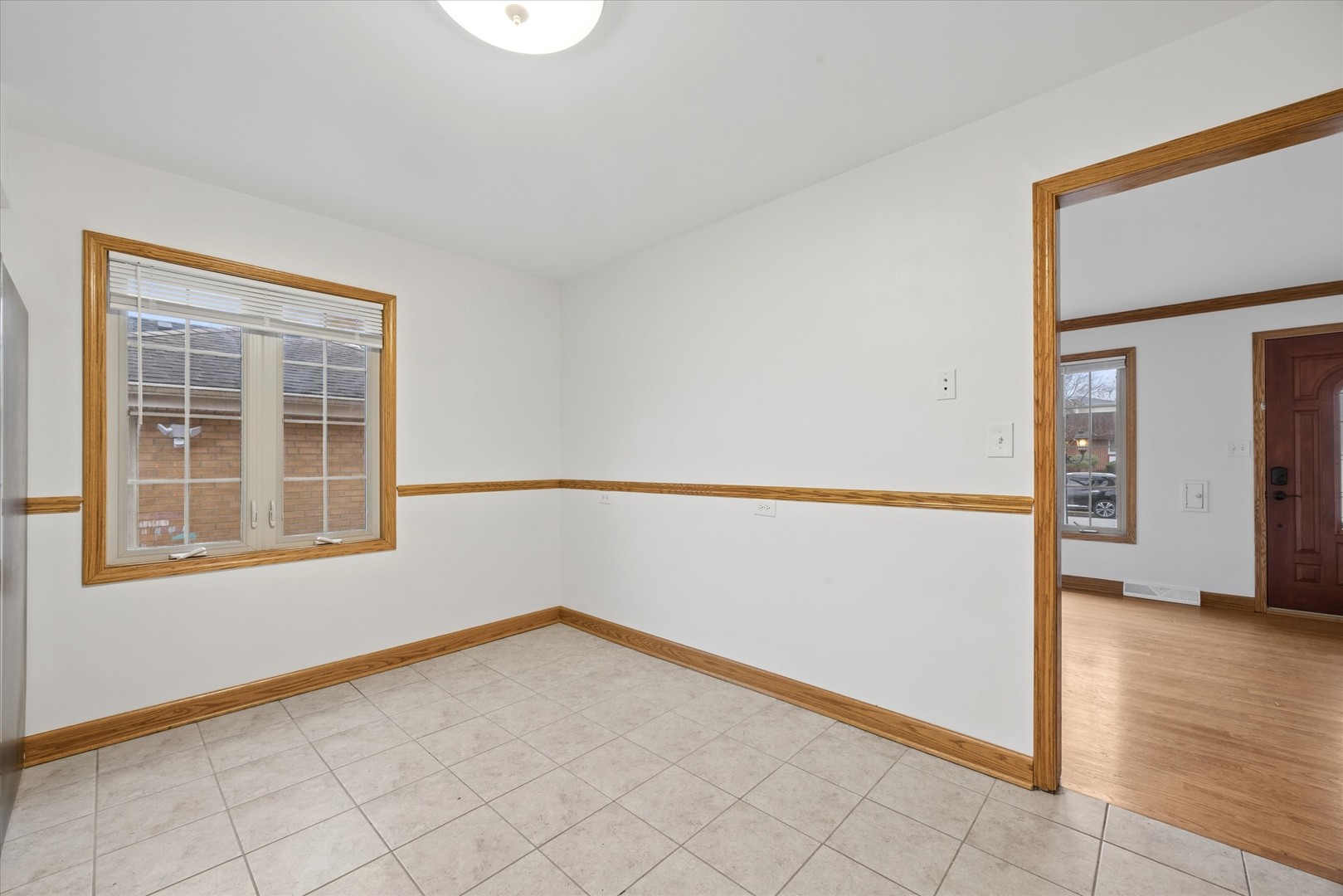 4413 Clausen Avenue Unit: 4413