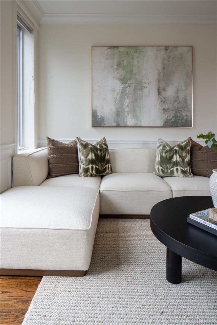 929 W Montana Street Unit: 4W