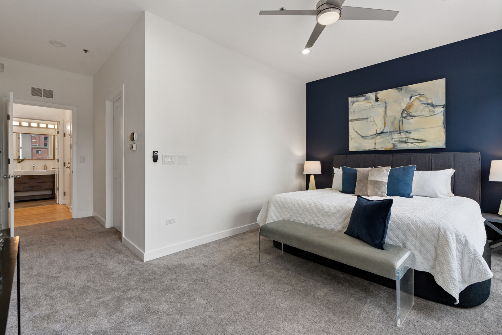 150 W Superior Street Unit: 1002