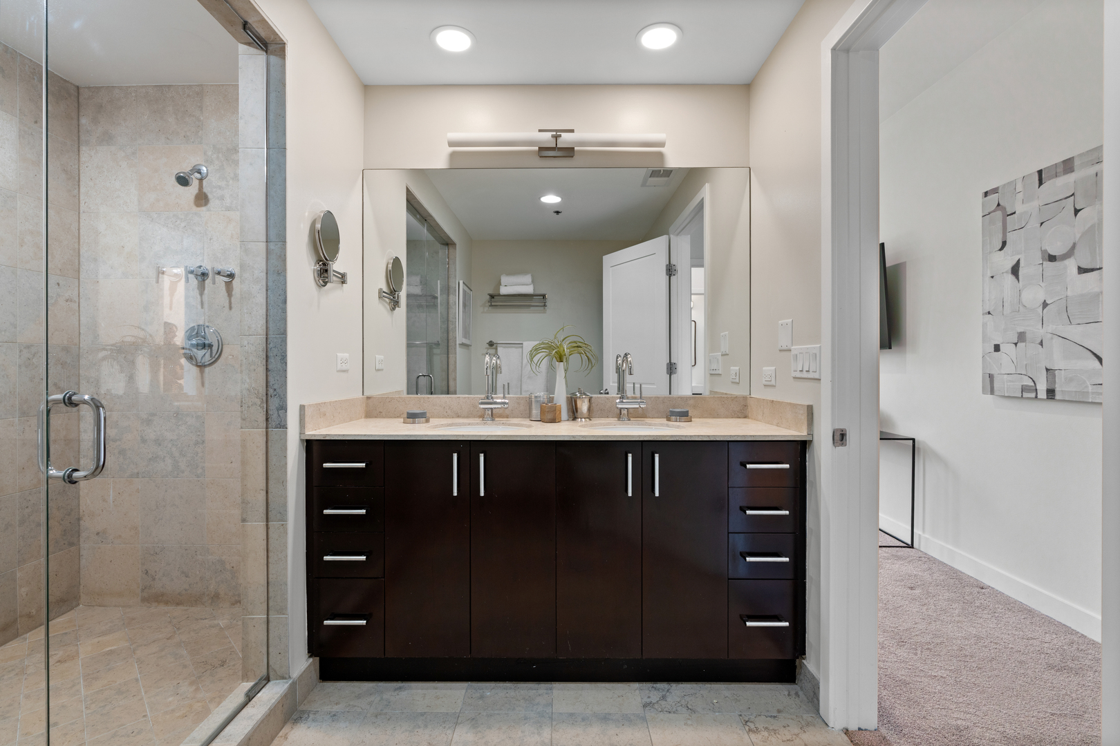 150 W Superior Street Unit: 1002