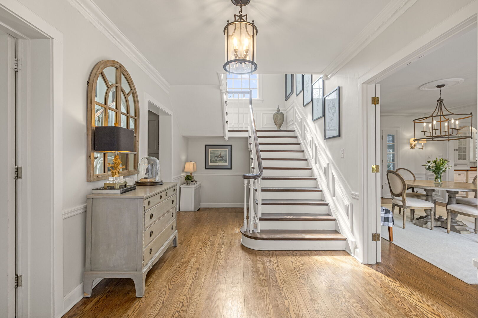 965 Castlegate Court