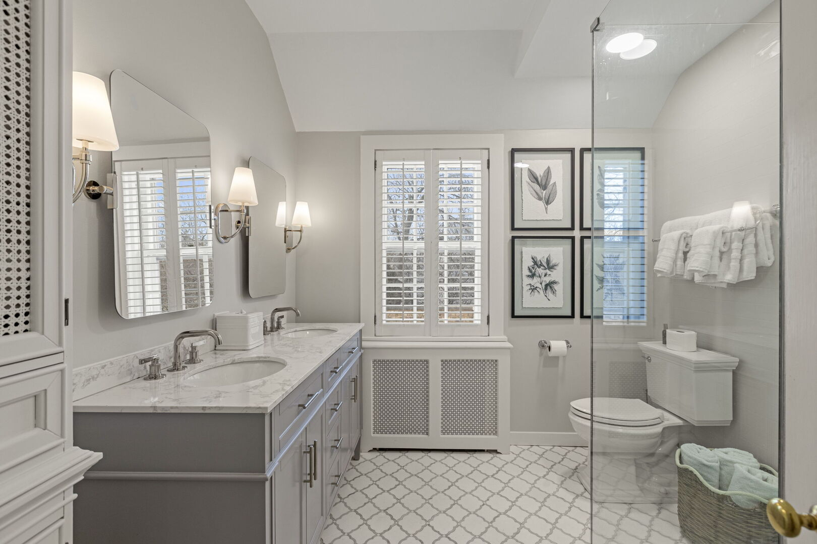 965 Castlegate Court