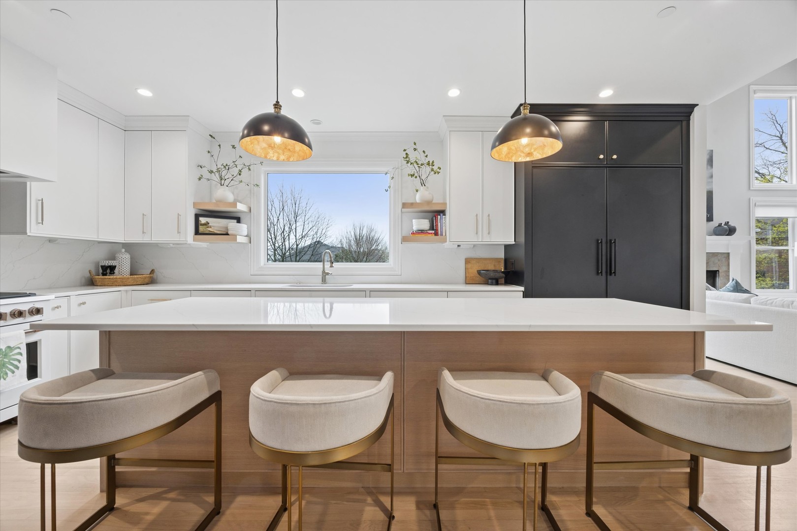 829 Avon Court