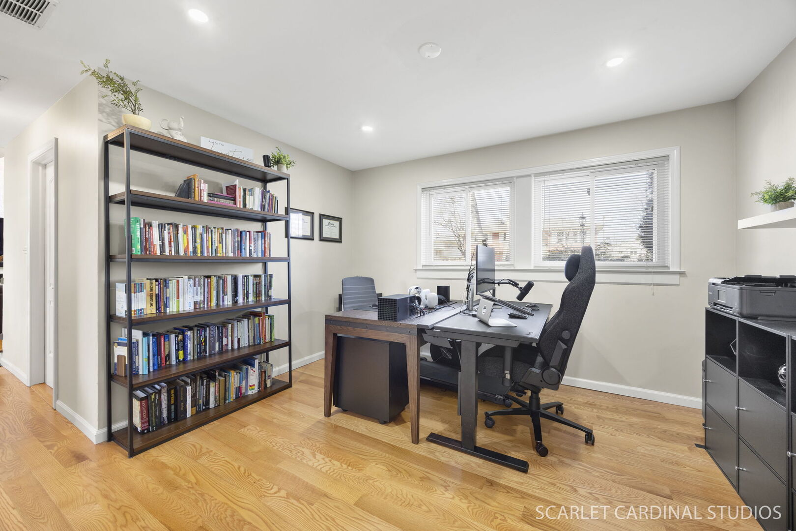 1003 E Alder Lane