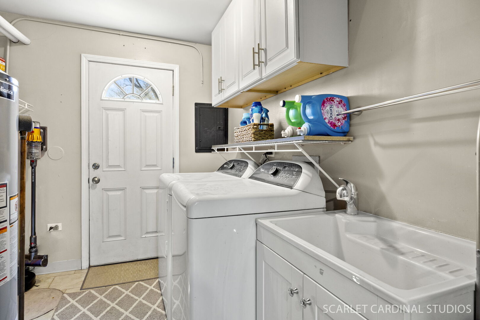 1003 E Alder Lane