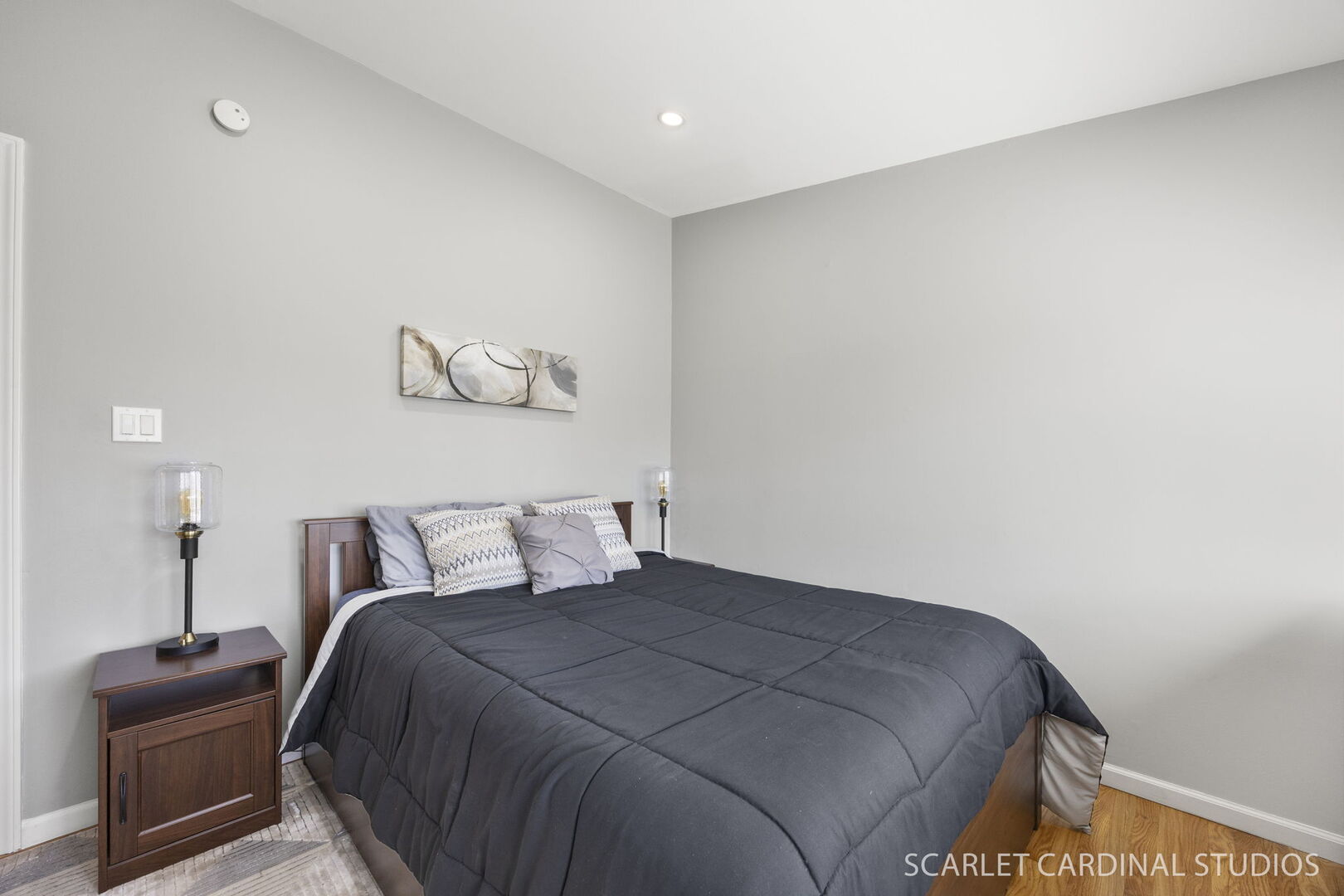 1003 E Alder Lane