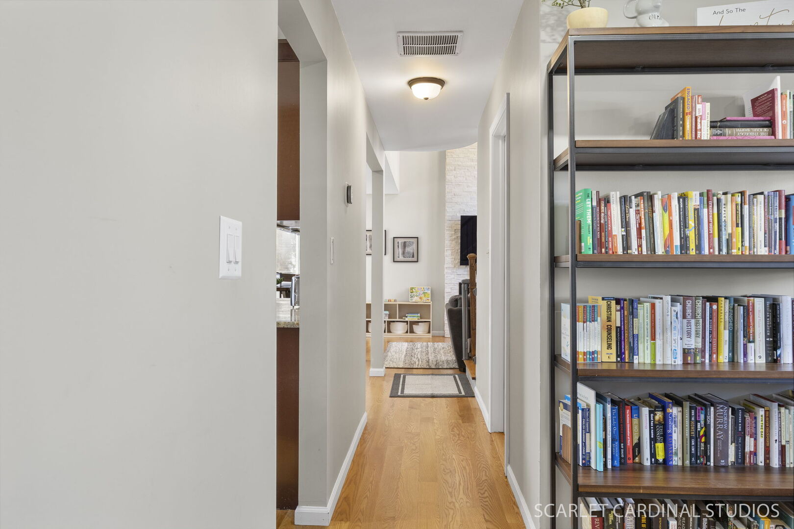 1003 E Alder Lane