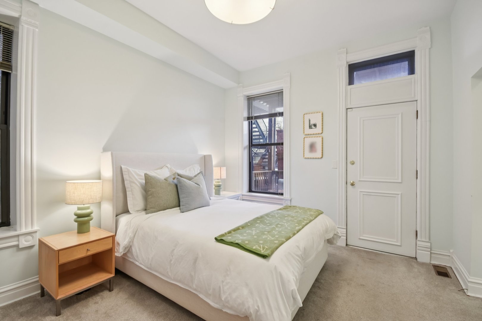 2142 N Racine Avenue Unit: 2