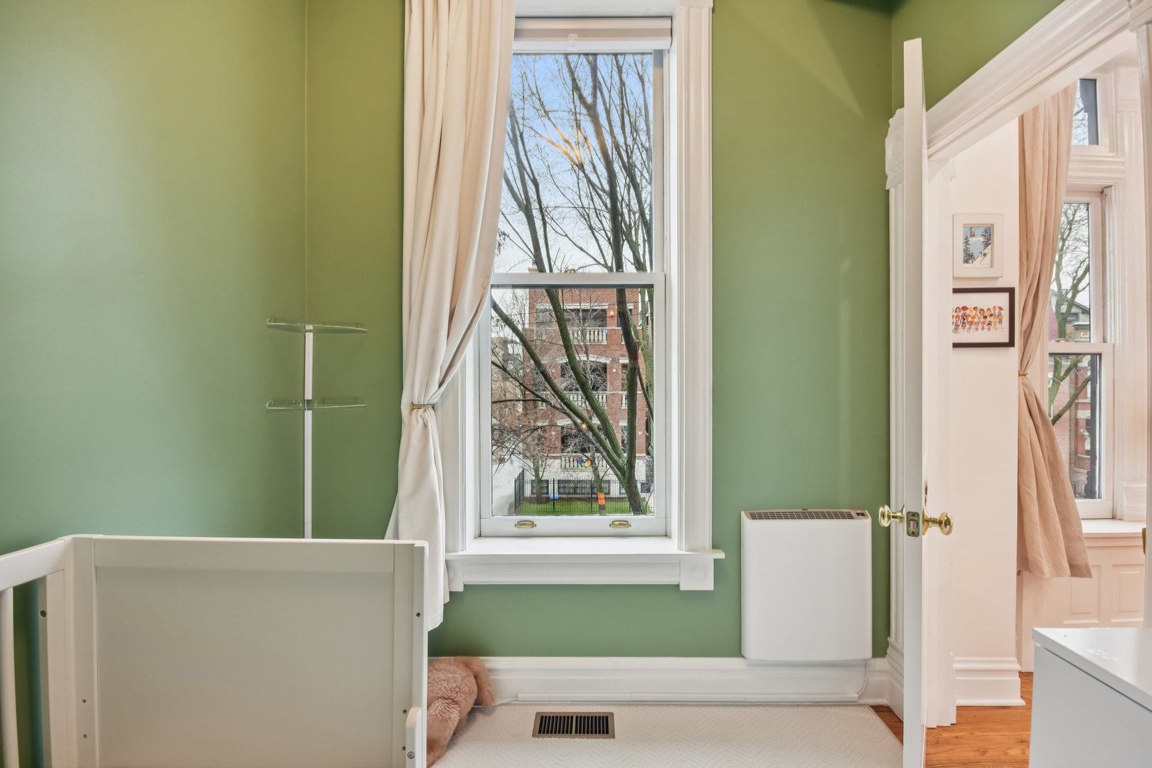 2142 N Racine Avenue Unit: 2