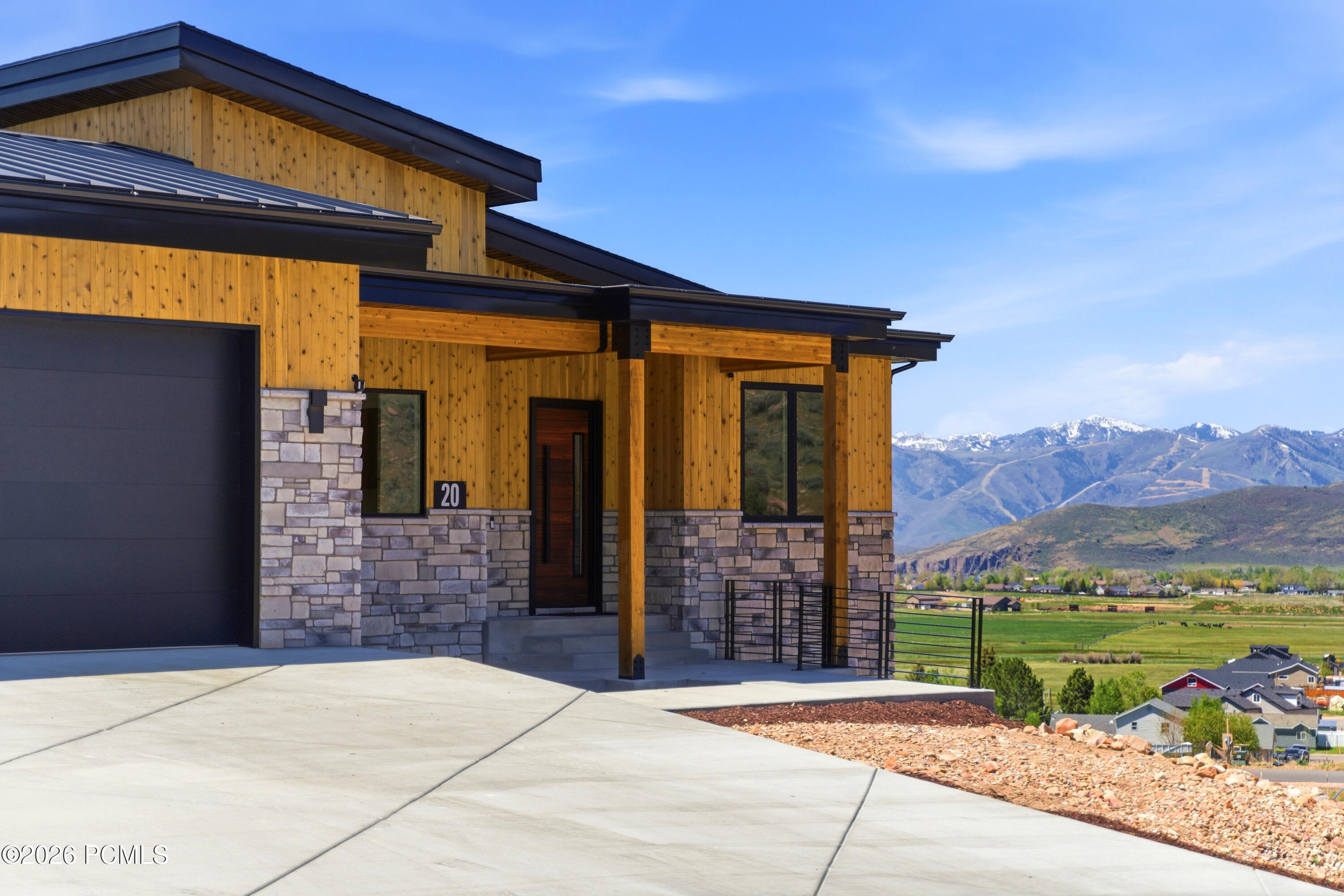 872 High Country Lane