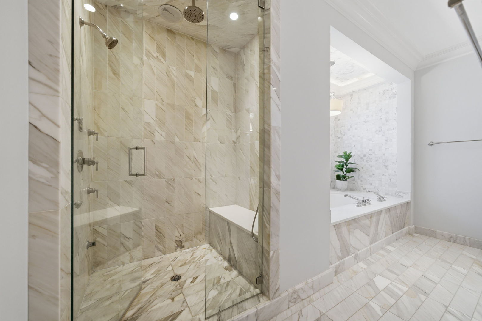 2658 N Mildred Avenue