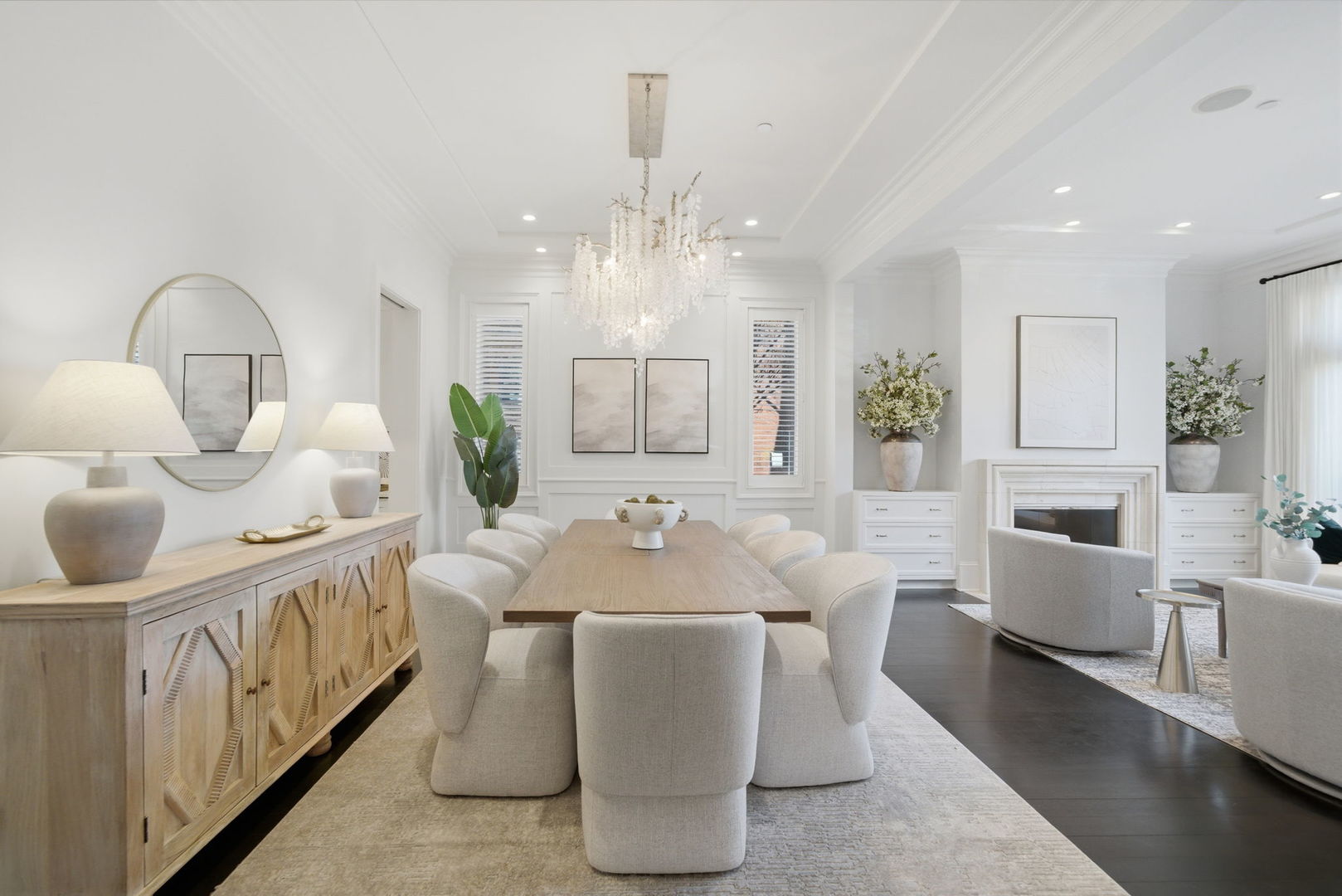 2658 N Mildred Avenue