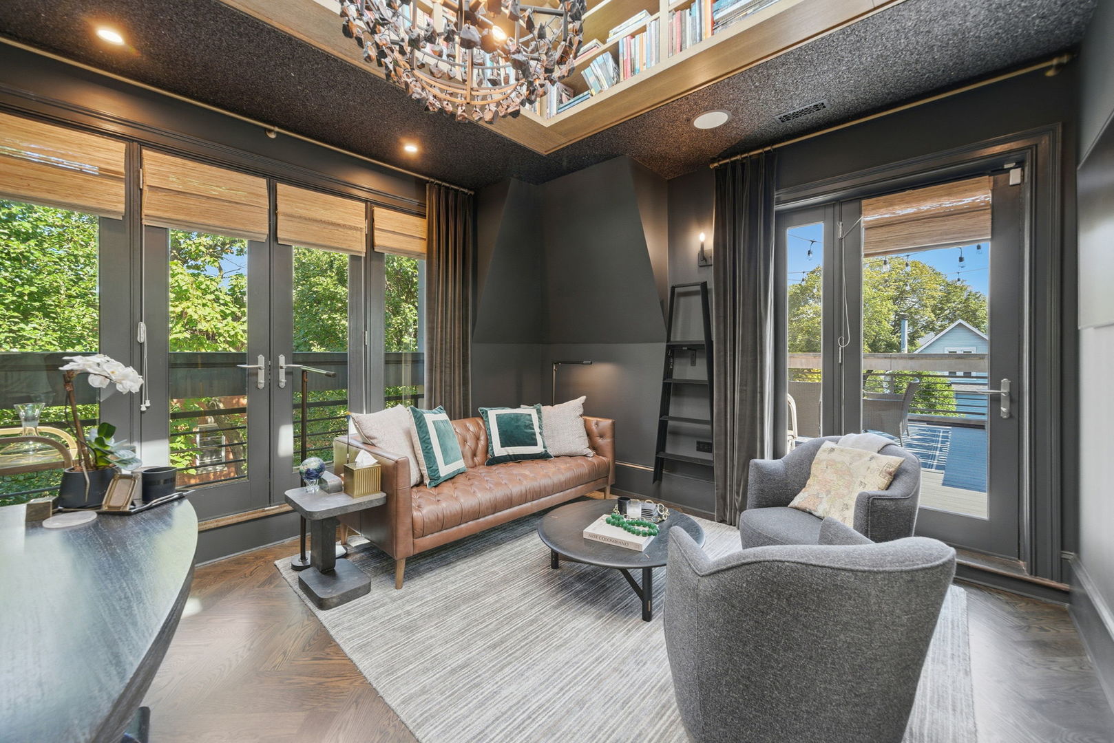 2658 N Mildred Avenue