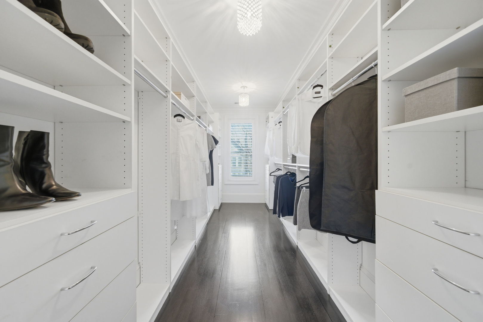 2658 N Mildred Avenue