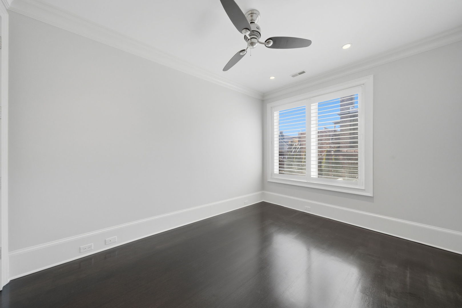 2658 N Mildred Avenue