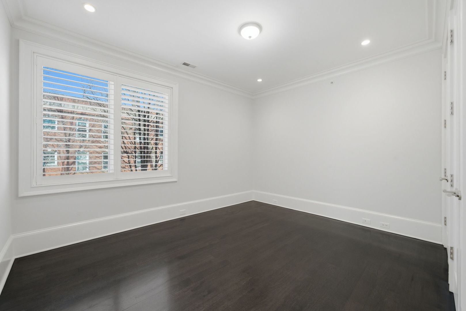 2658 N Mildred Avenue