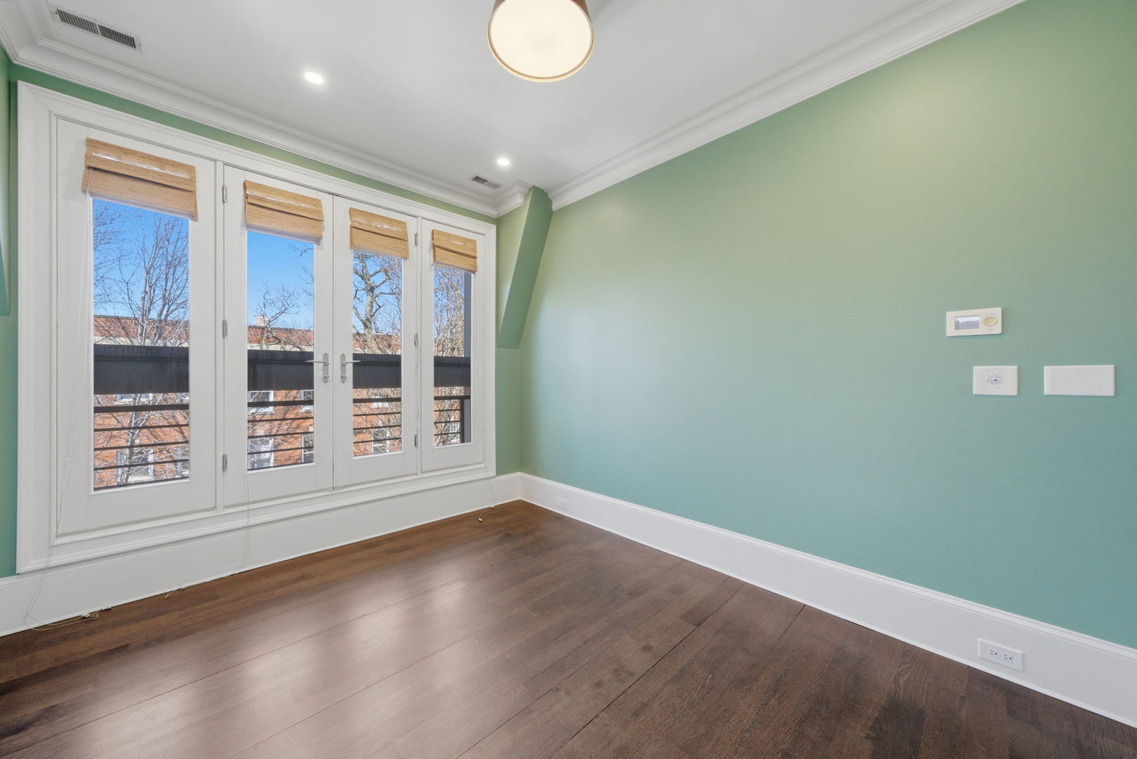 2658 N Mildred Avenue