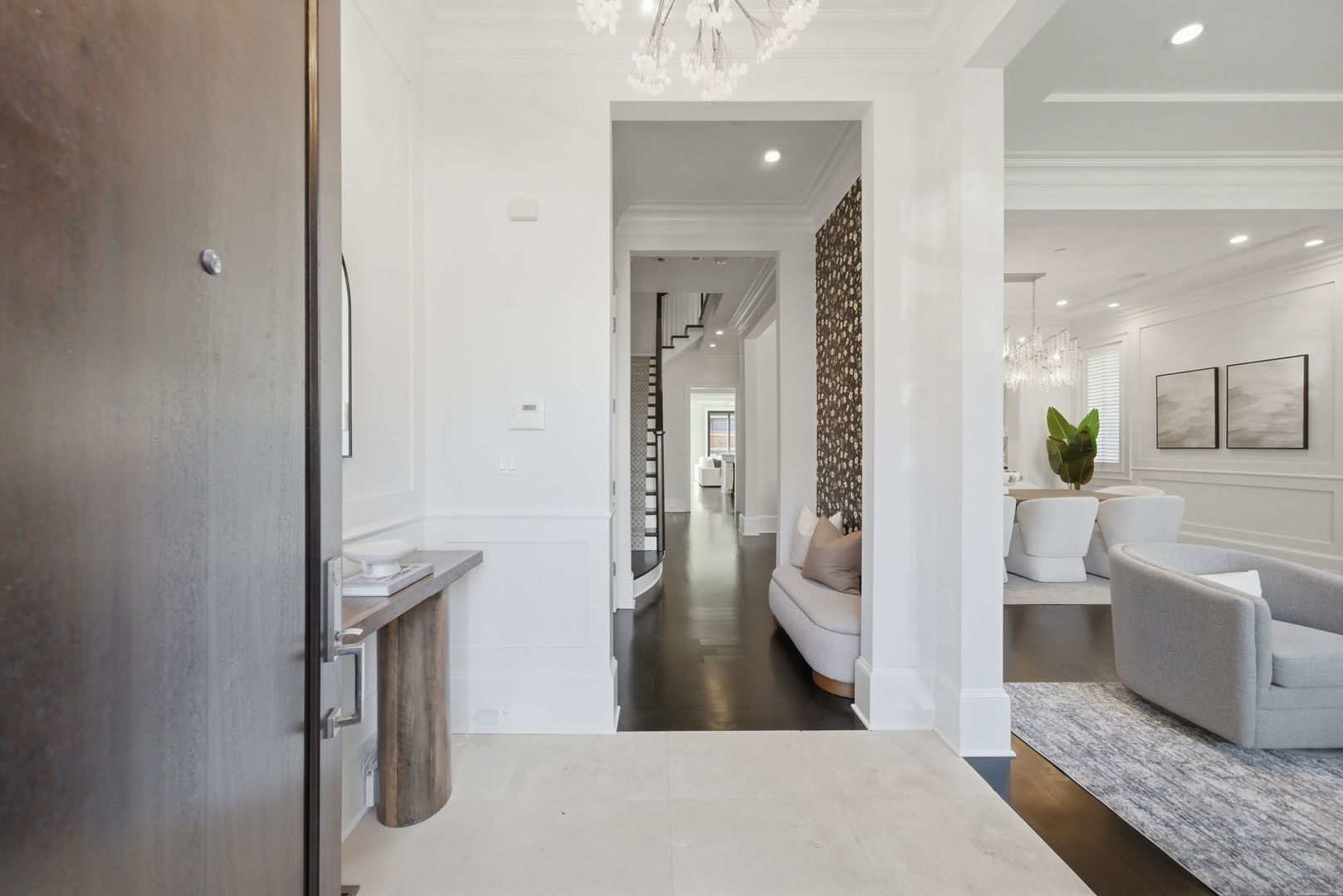 2658 N Mildred Avenue