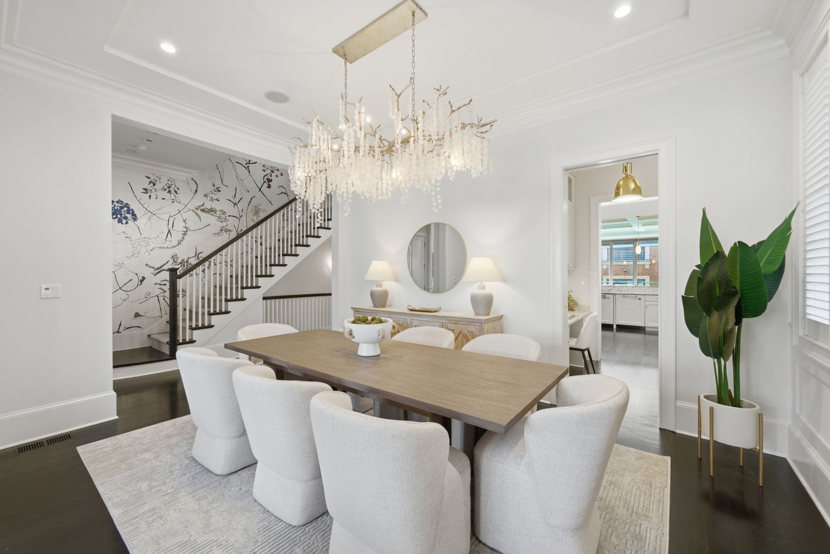 2658 N Mildred Avenue