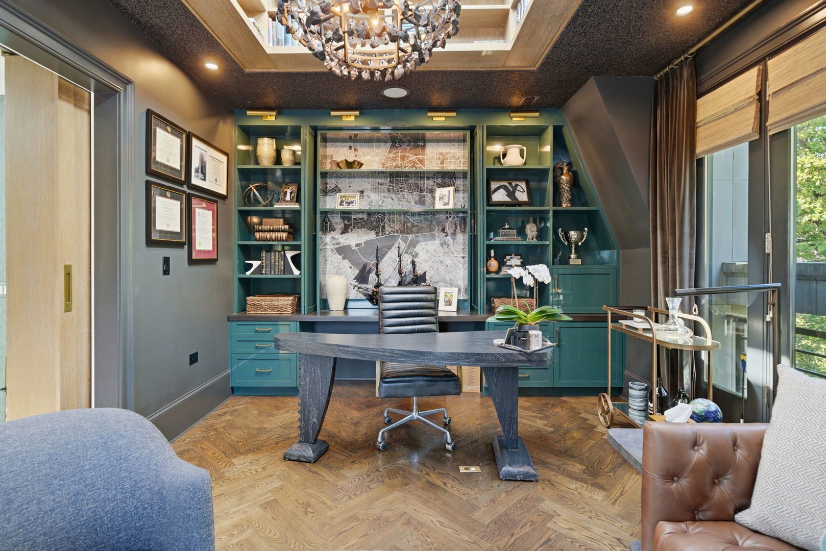 2658 N Mildred Avenue