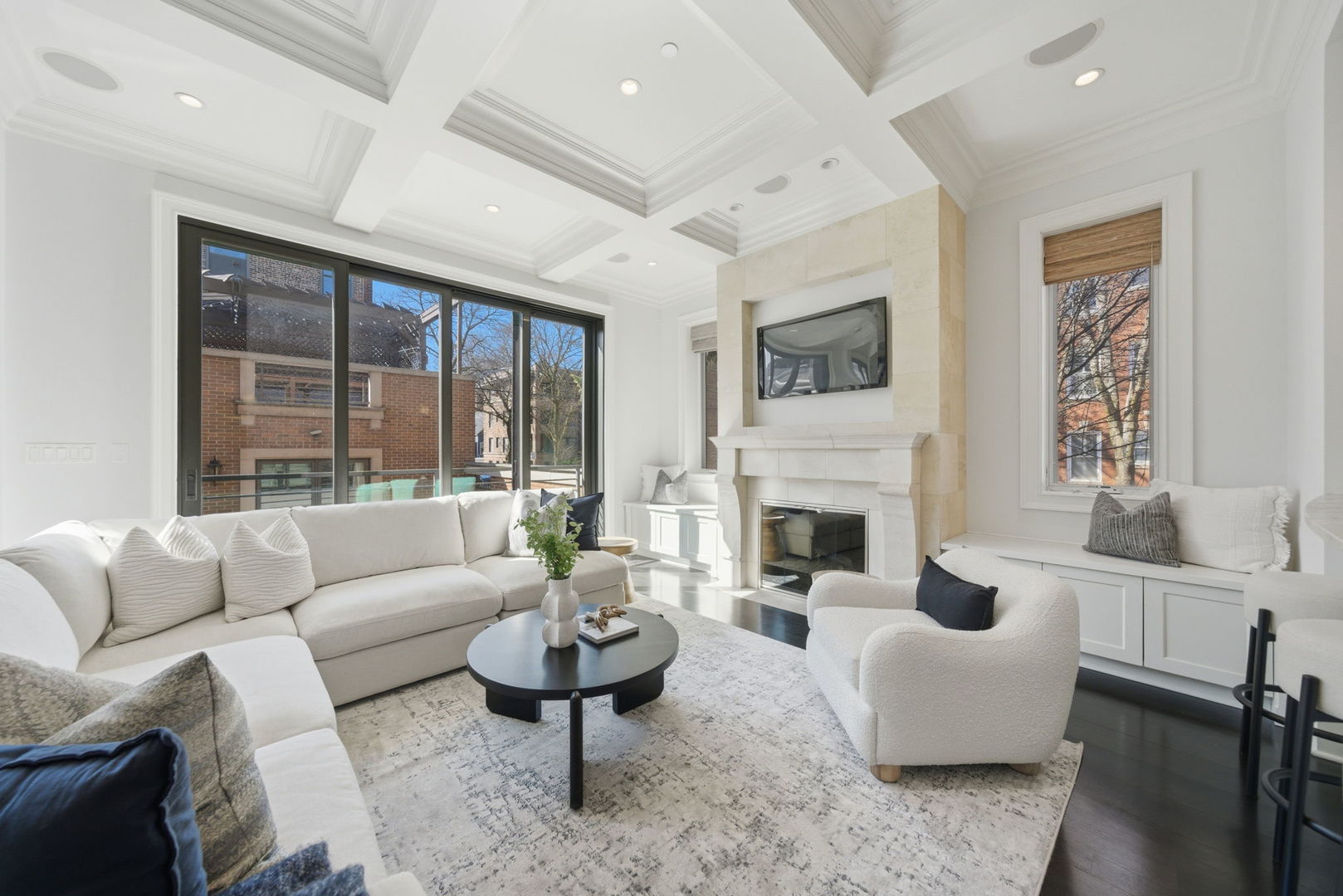 2658 N Mildred Avenue