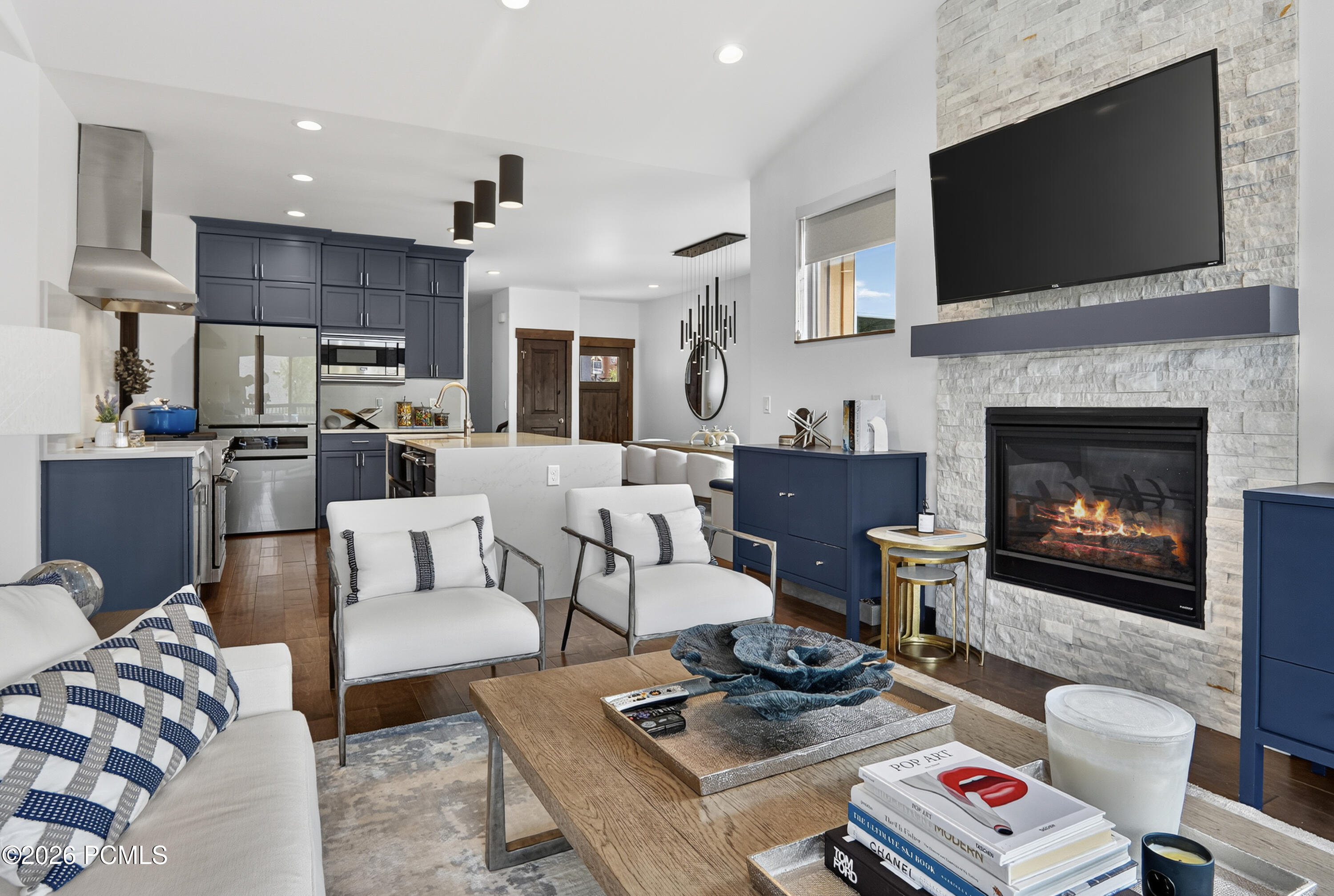 1135 W Cadence Court