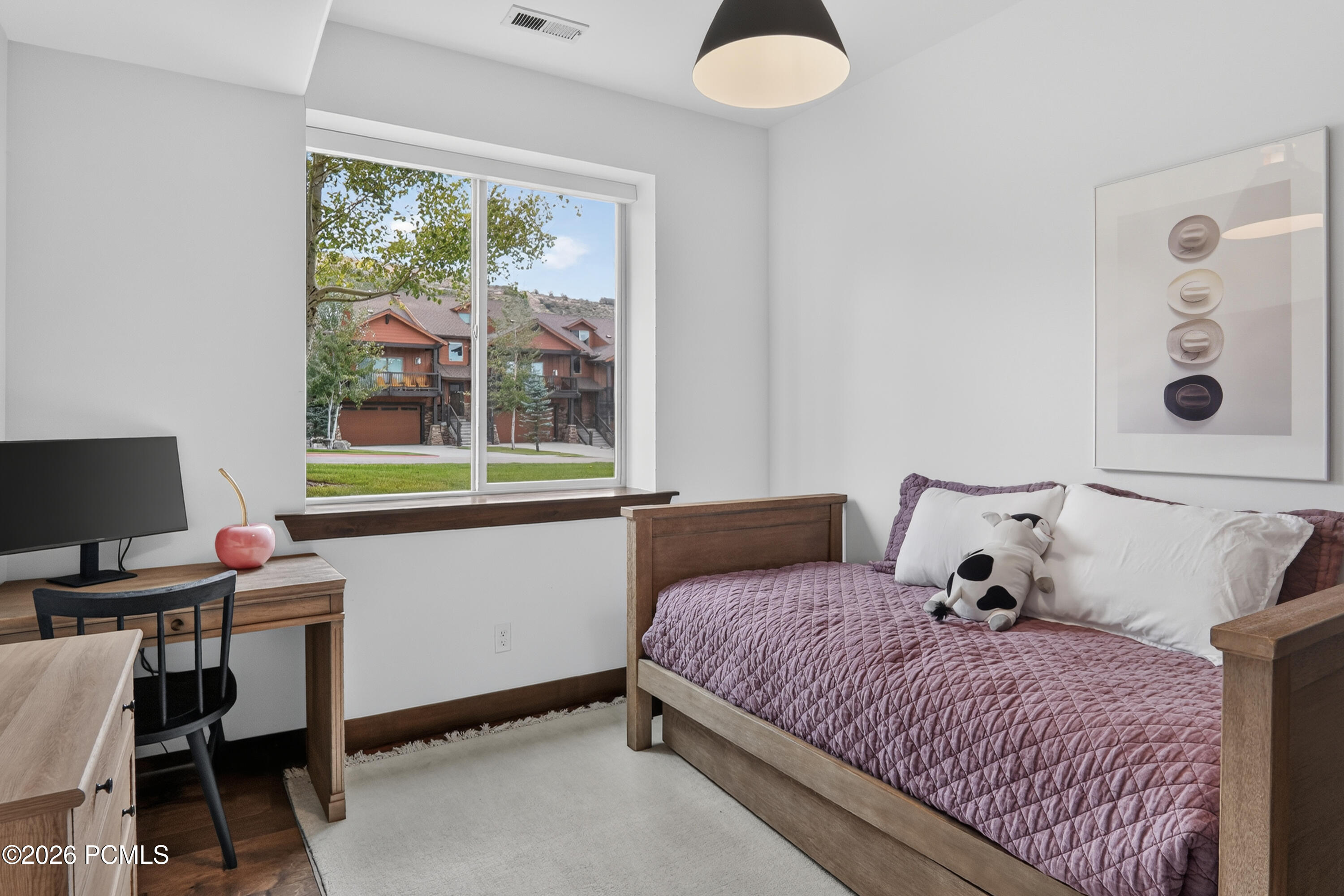 1135 W Cadence Court