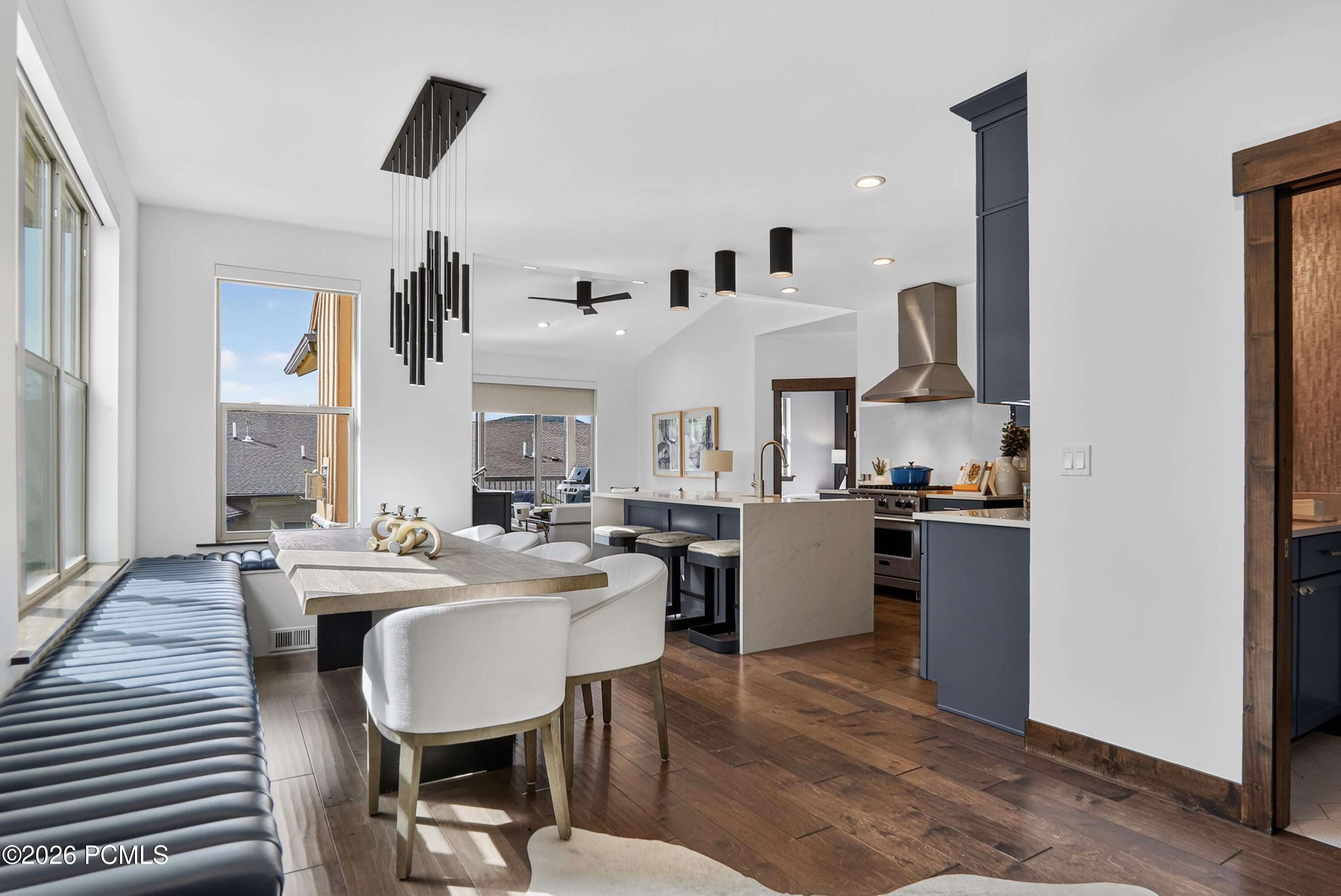 1135 W Cadence Court