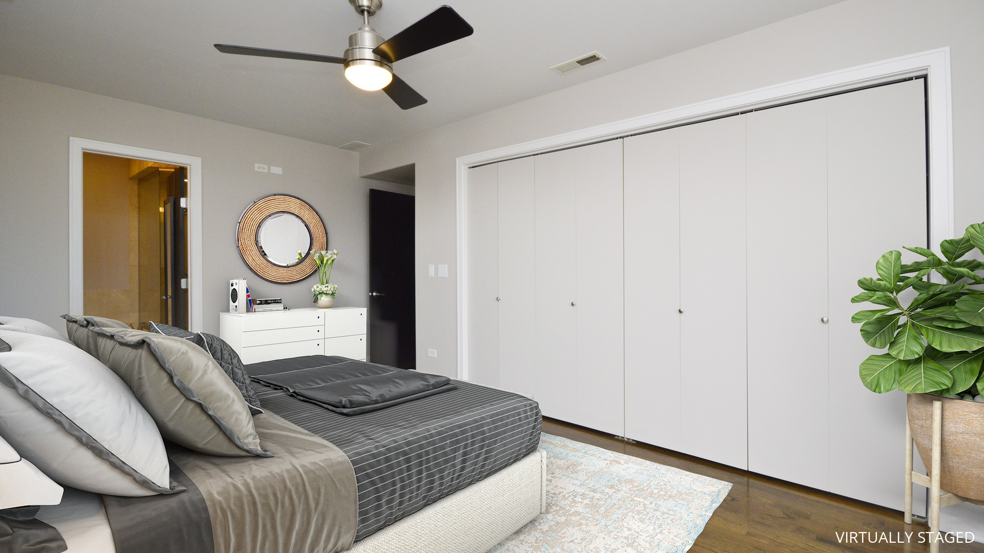 1926 N Lincoln Park West Street Unit: 5A
