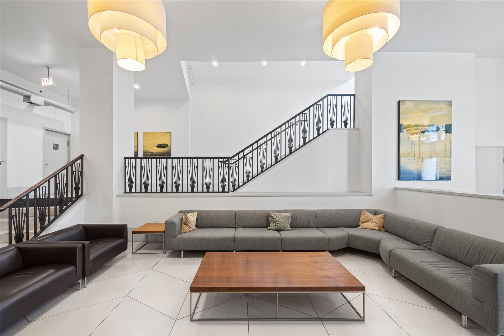 758 N Larrabee Street Unit: 519