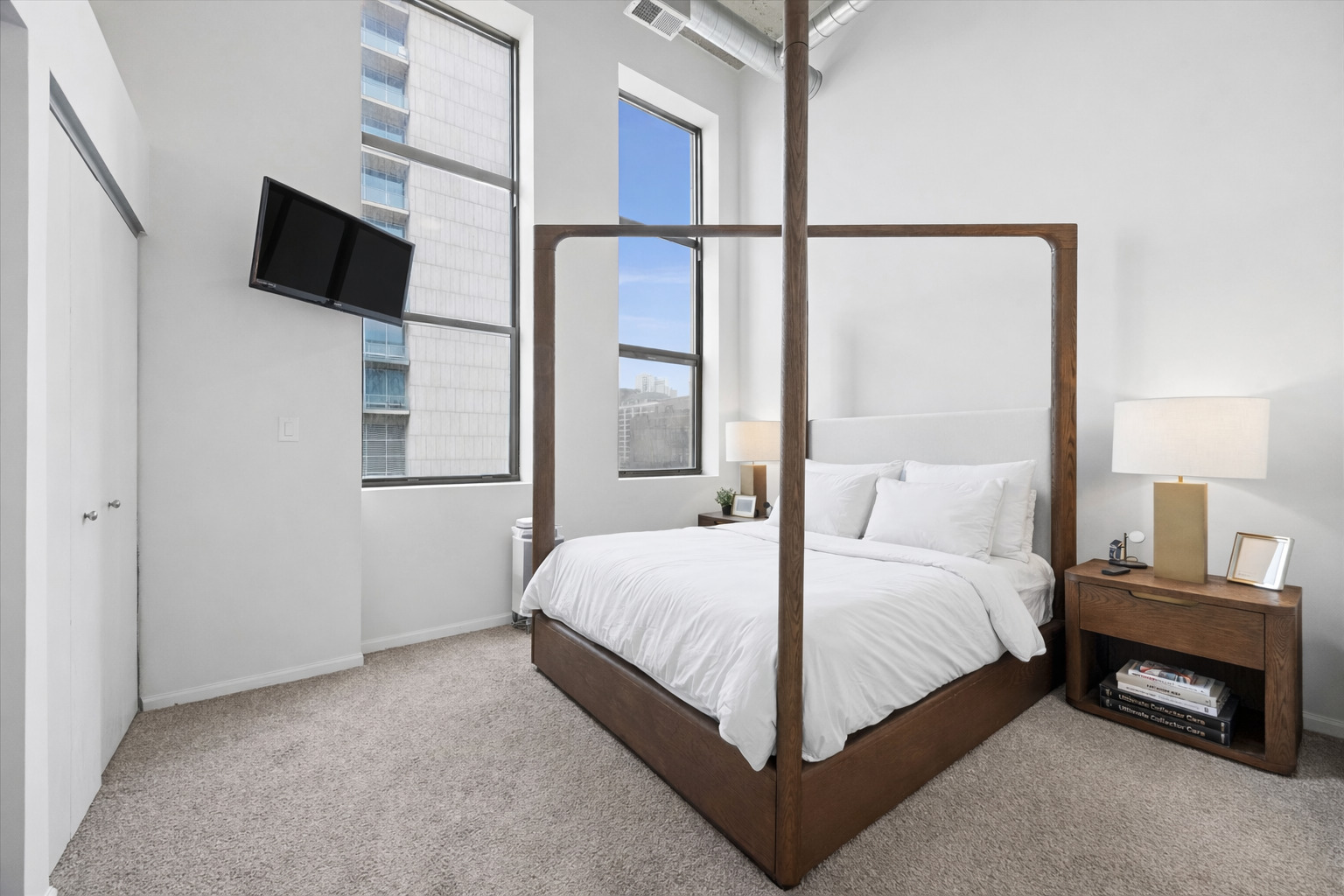 758 N Larrabee Street Unit: 519