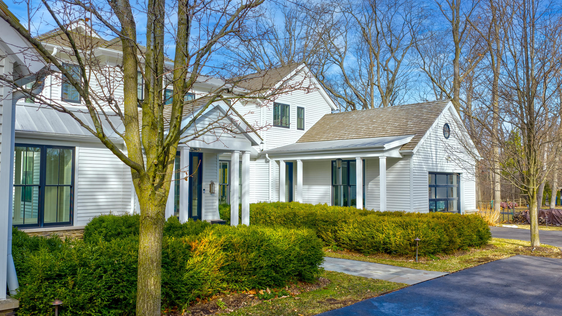 800 Glenview Road