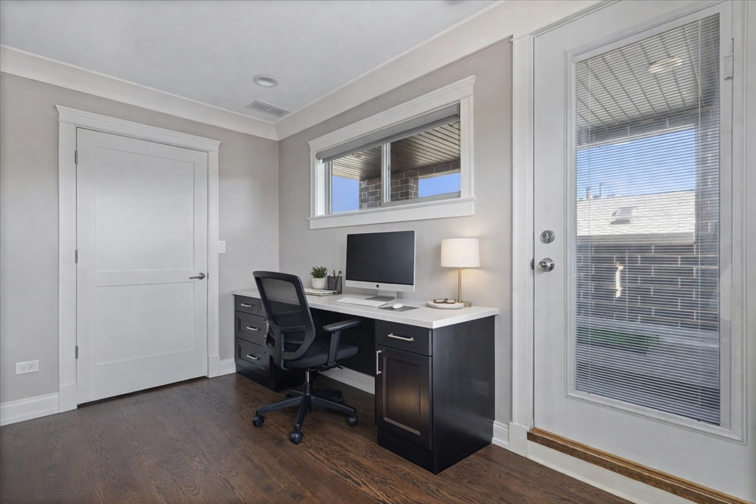 863 W Wrightwood Avenue Unit: 3