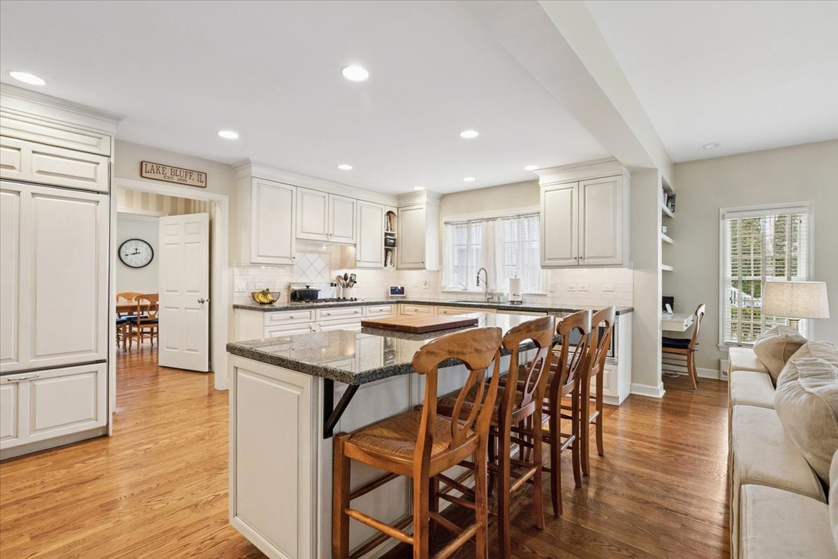 321 Vincent Court