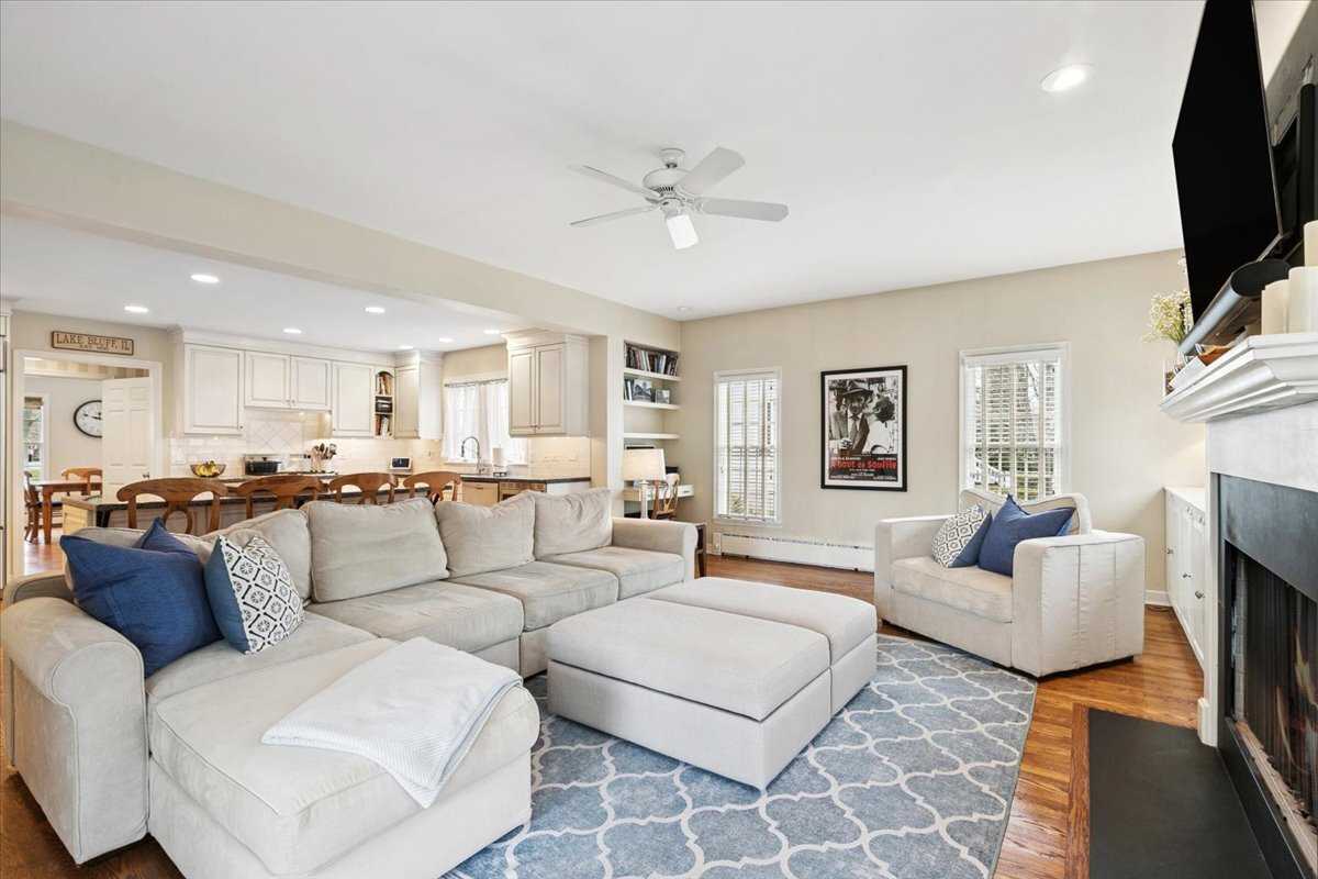 321 Vincent Court