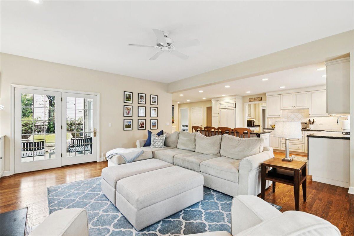 321 Vincent Court