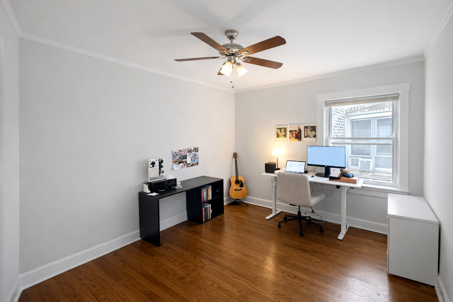 2461 N Clark Street Unit: 2