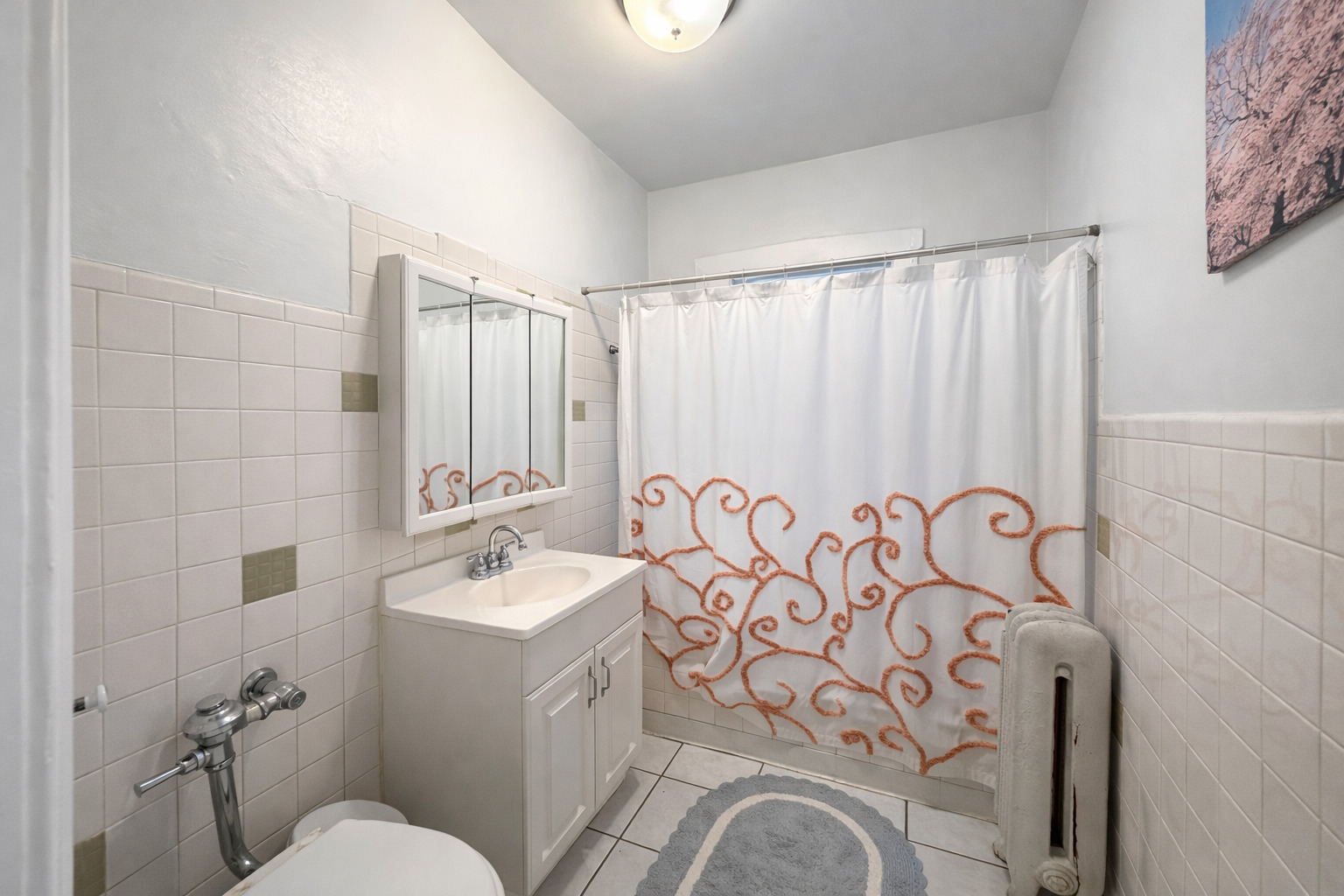 2461 N Clark Street Unit: 2
