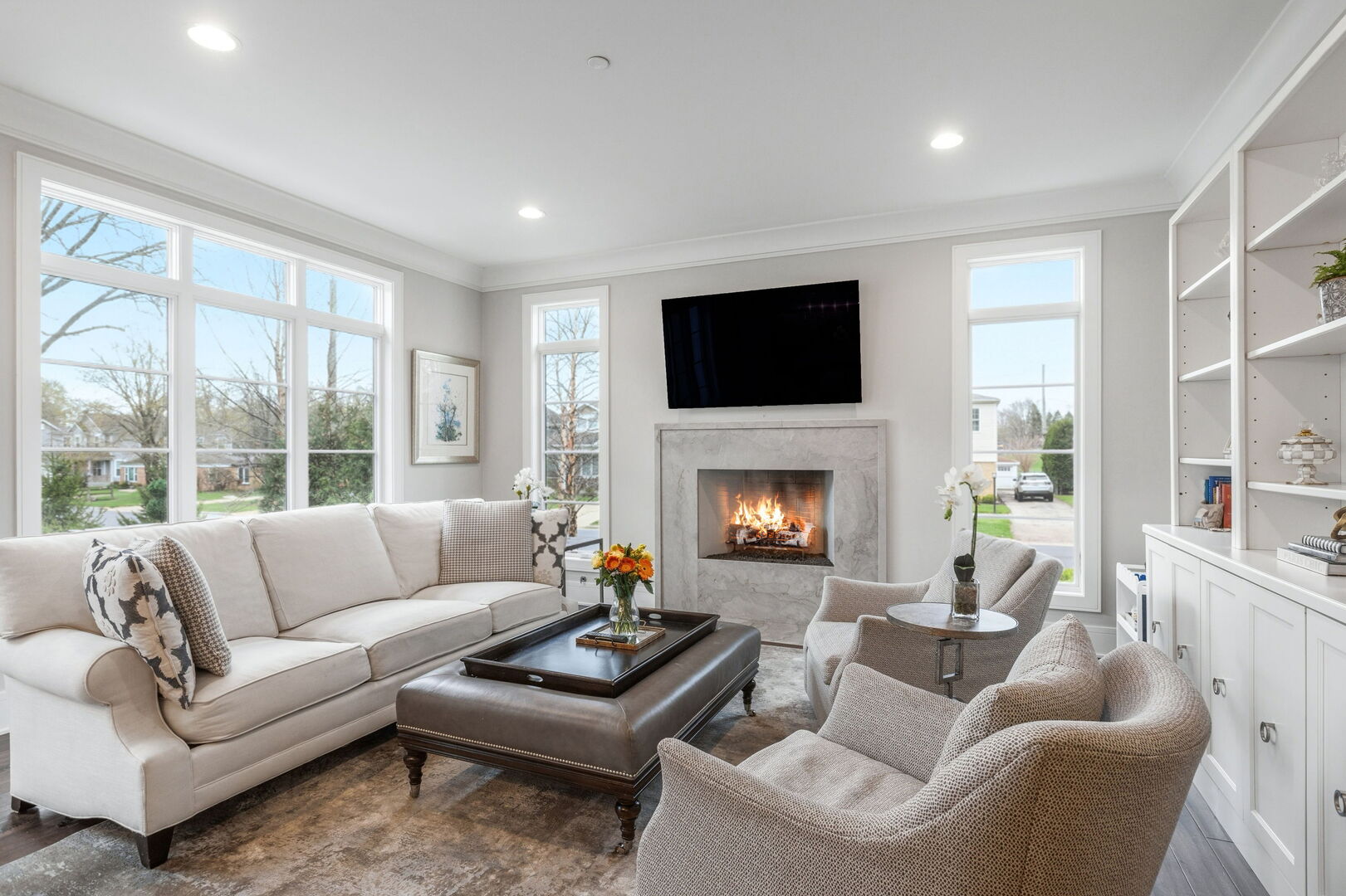 618 Buckingham Place