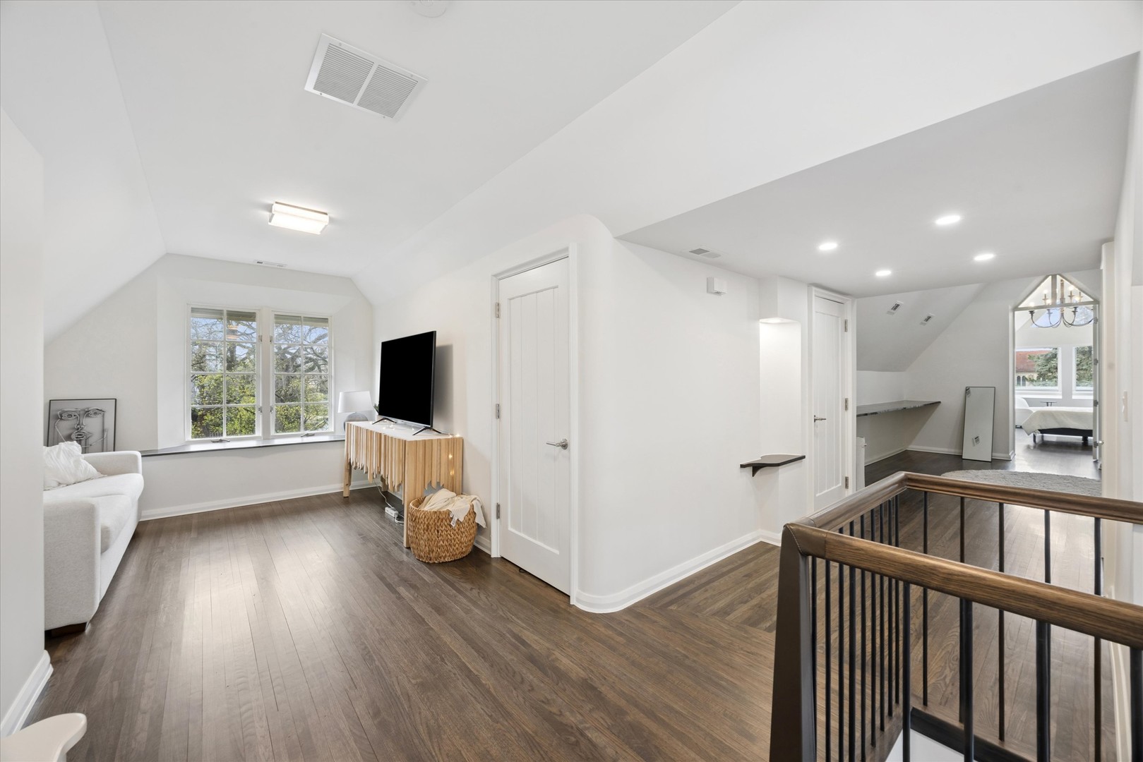 132 S Park Avenue