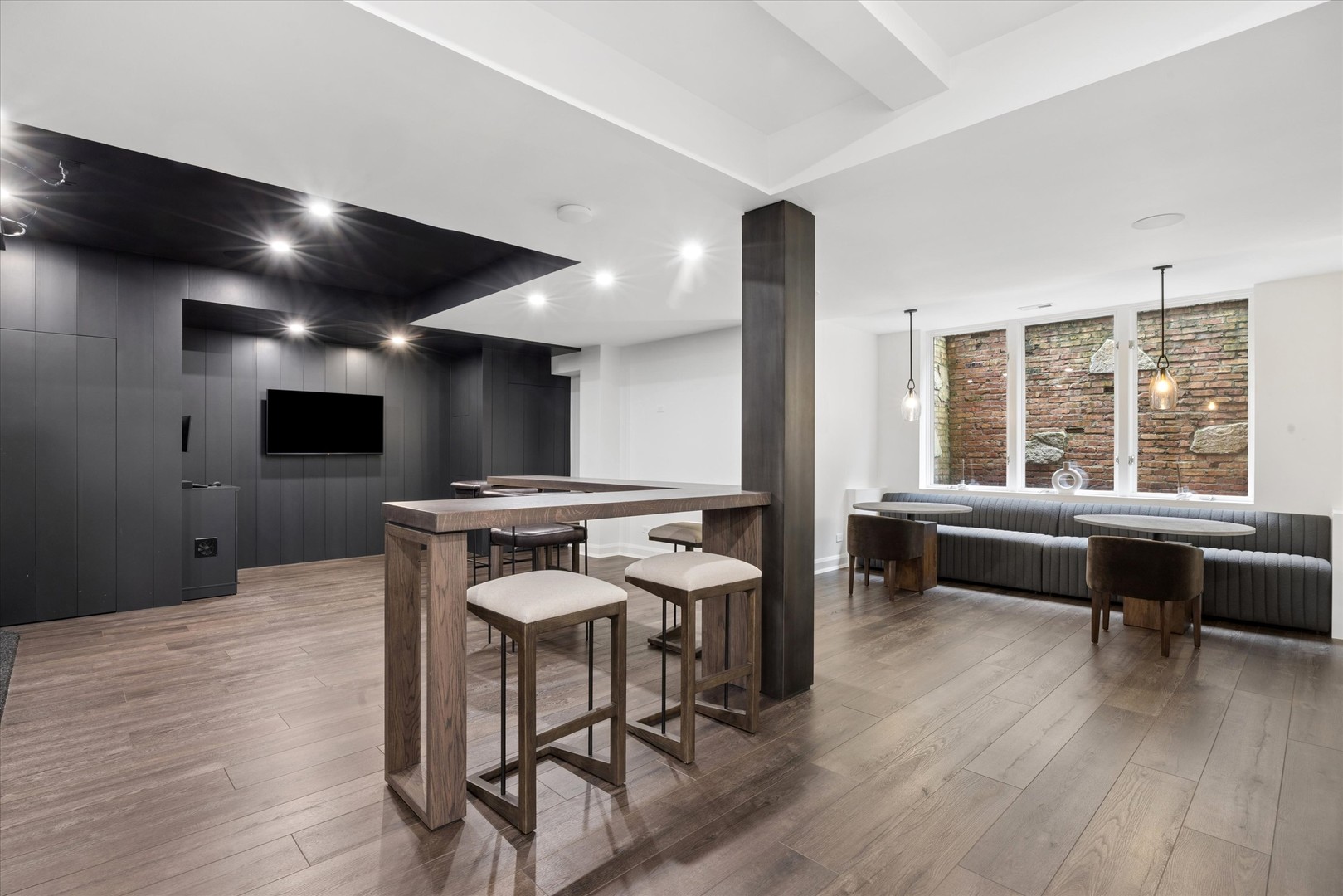 132 S Park Avenue
